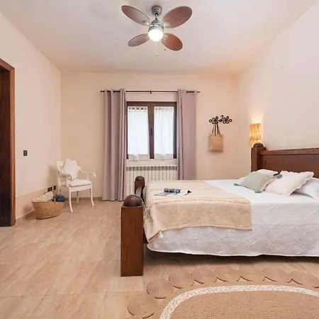 De Lujo Con Gran Piscina Y Campo De Golf Cerca Villa S'Horta