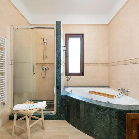 Villa De Lujo Con Gran Piscina Y Campo De Golf Cerca *